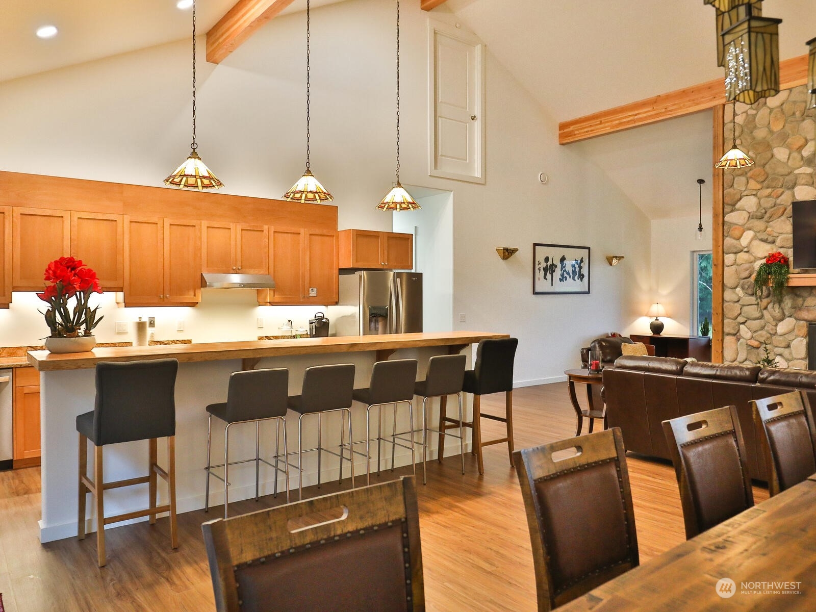 1865 Crestwood Cove Court Property Photo 9