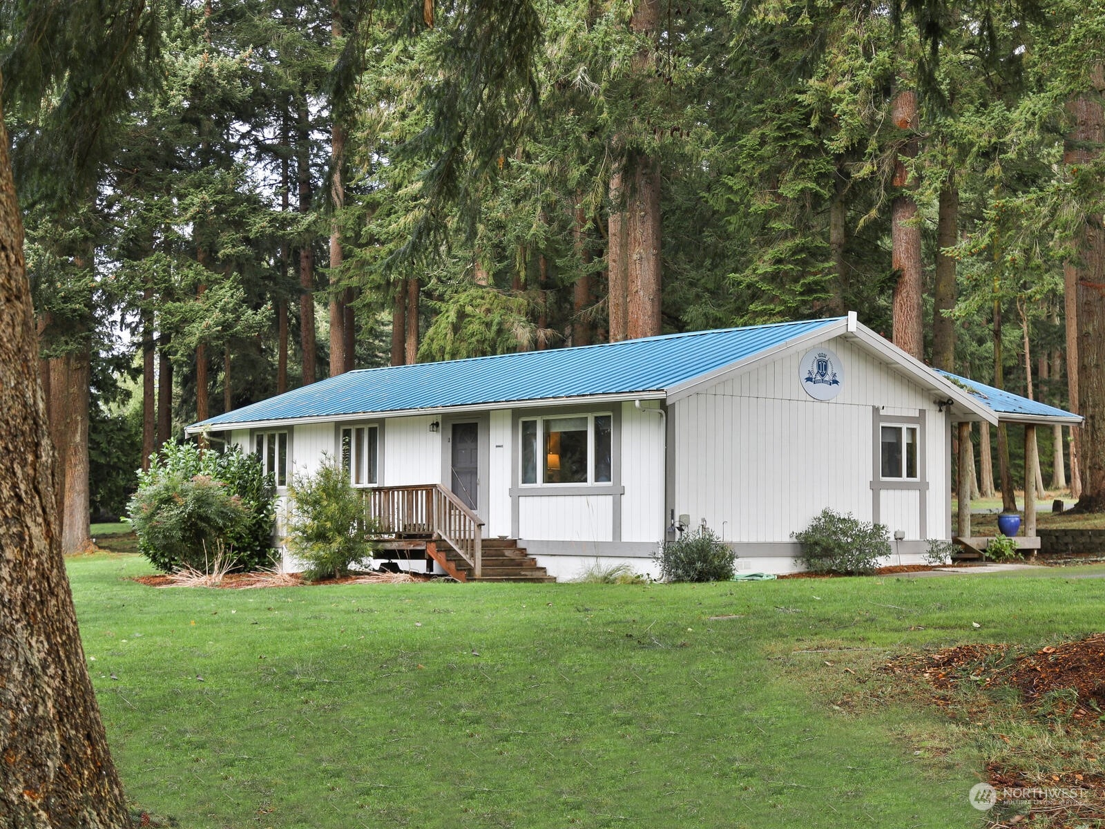 1865 Crestwood Cove Court Property Photo 32