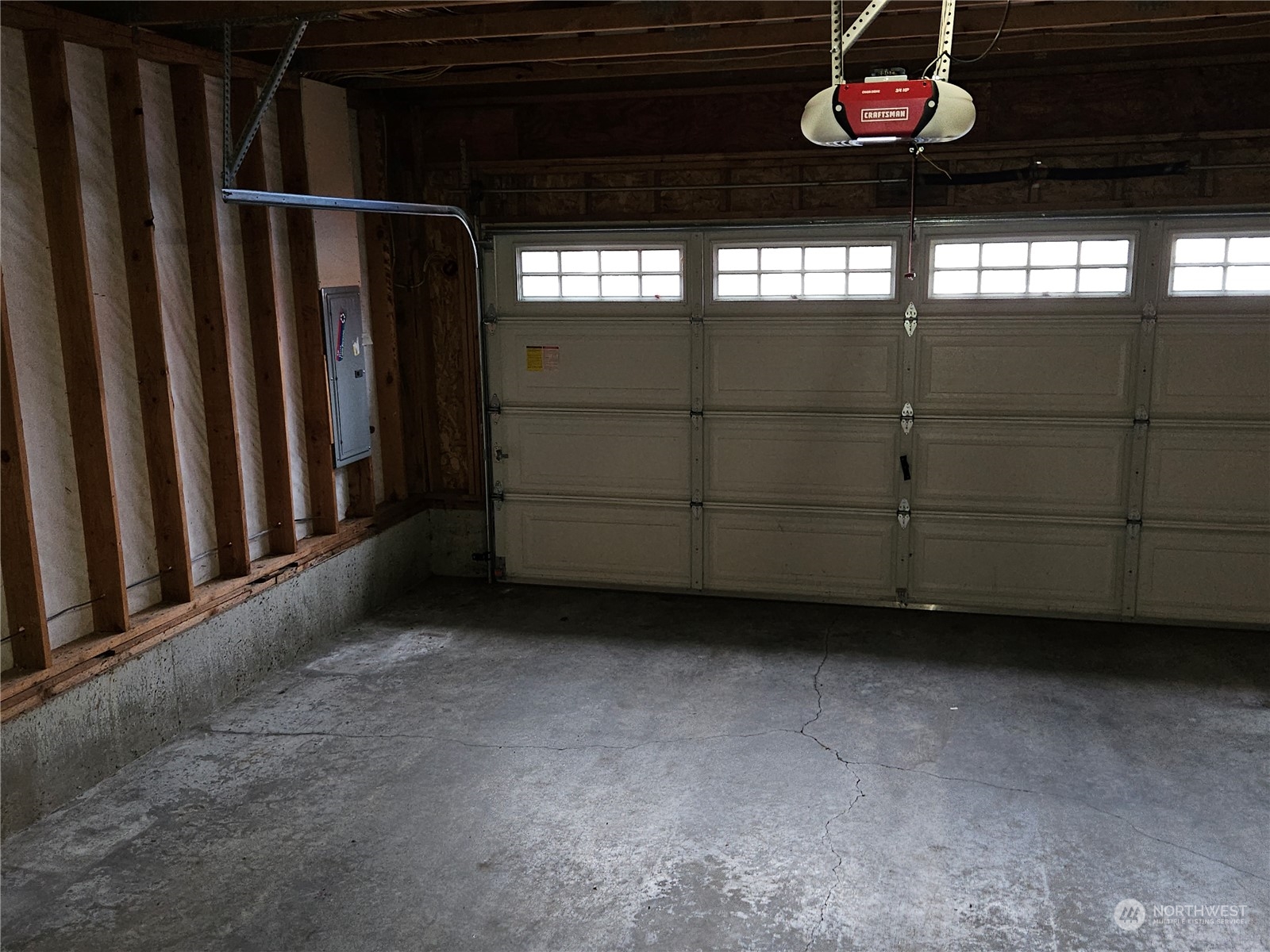 313 Camden Way Property Photo 9