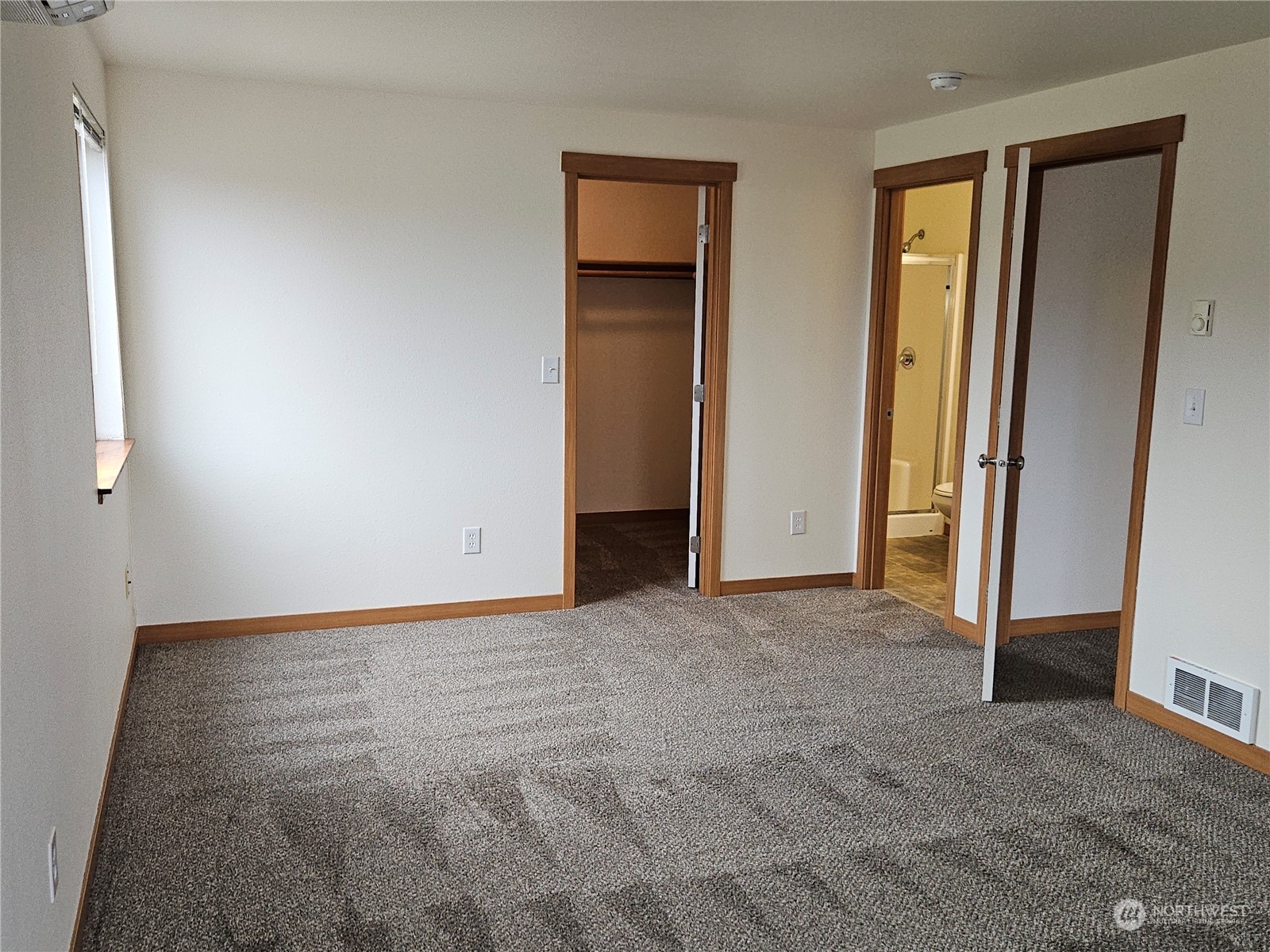 313 Camden Way Property Photo 10