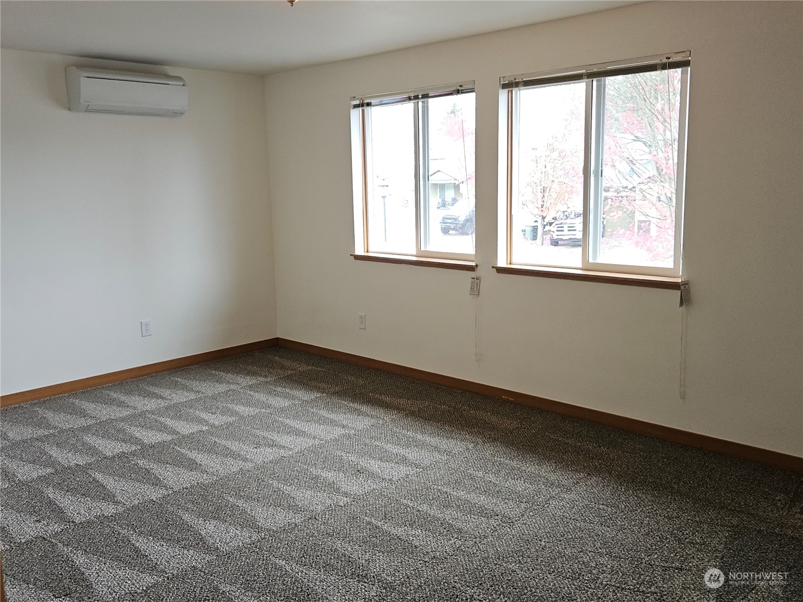 313 Camden Way Property Photo 15