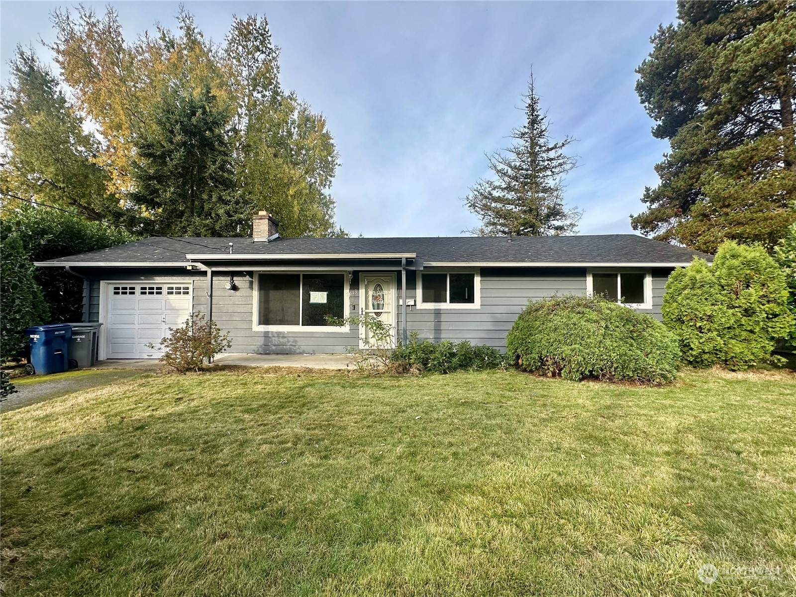 2613 Pike Street Property Photo 1