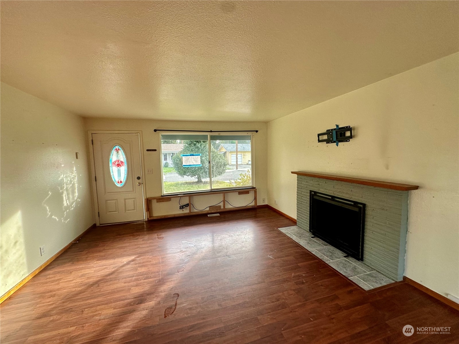 2613 Pike Street Property Photo 6