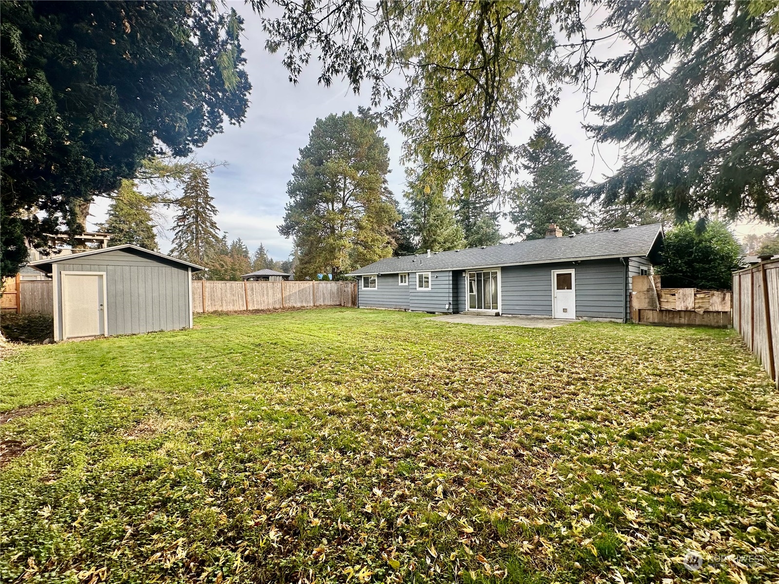 2613 Pike Street Property Photo 24