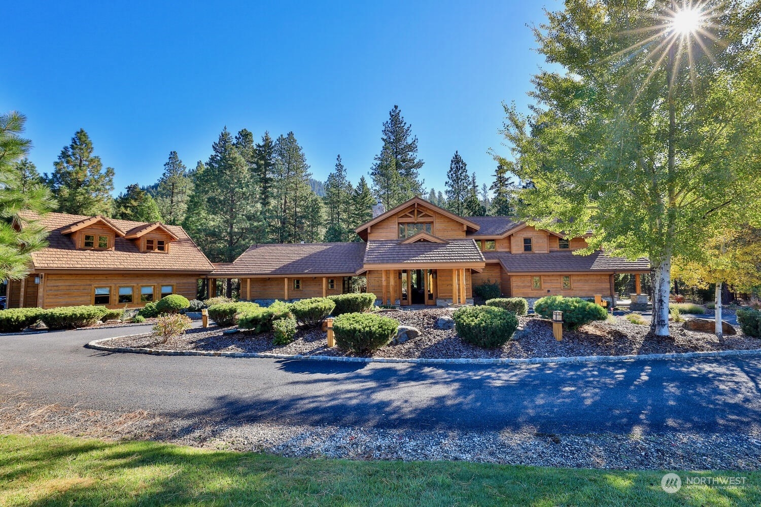 2306116 Property Photo