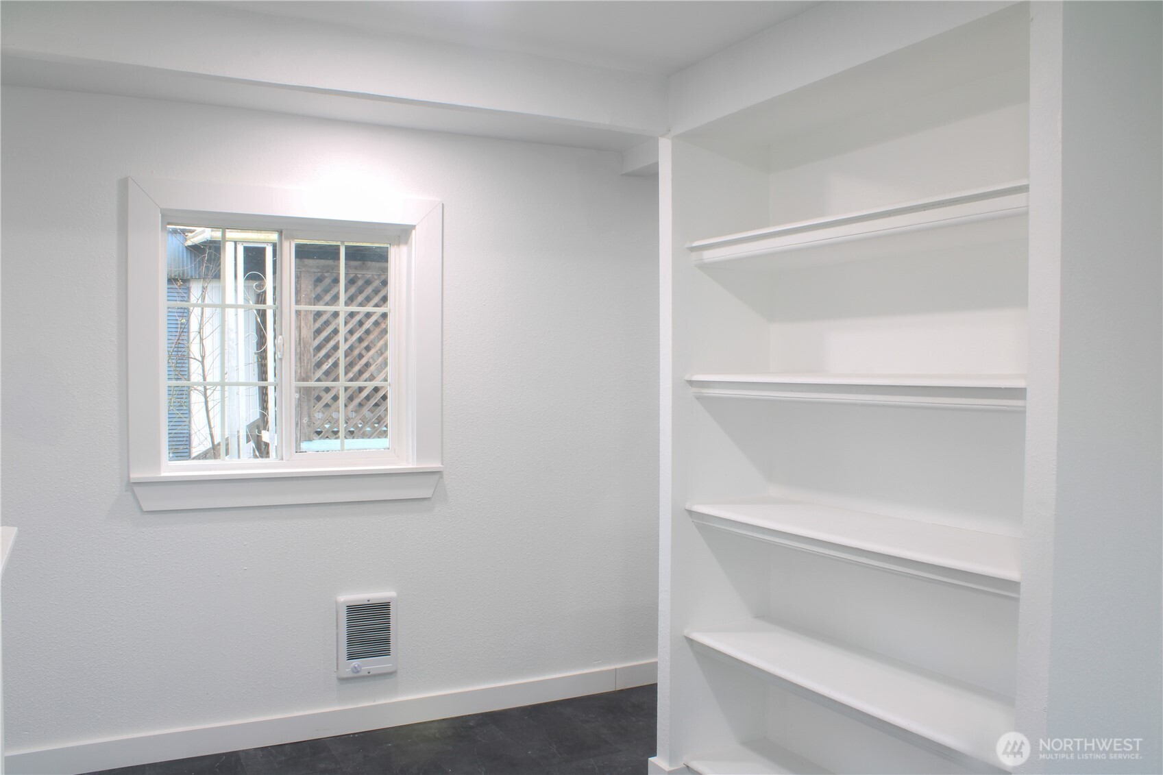8730 206 Street 18 Property Photo 20