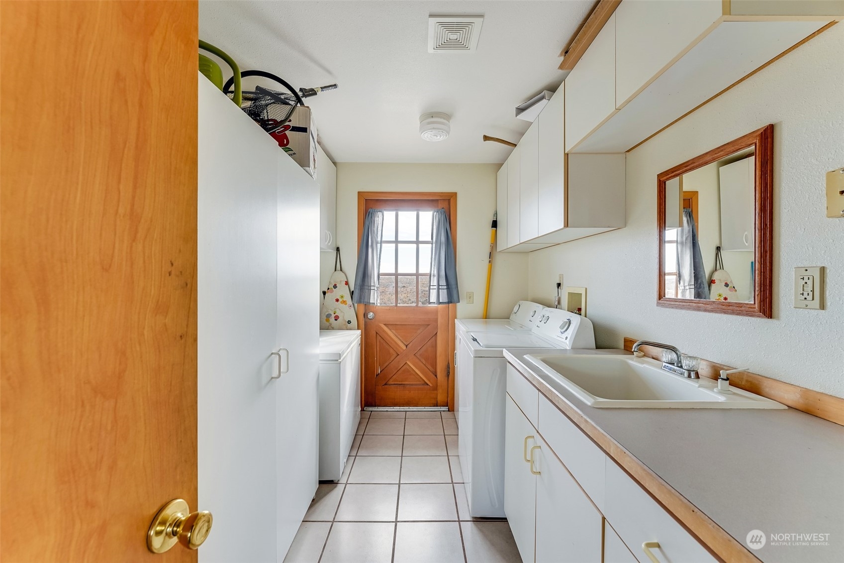 545 Sagebrush Drive Property Photo 17