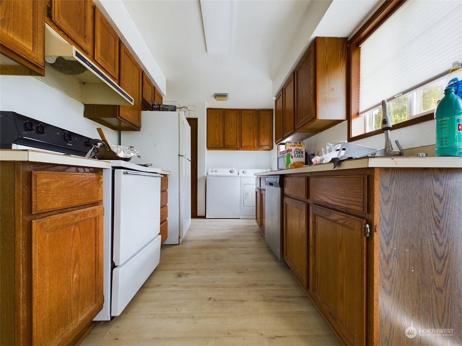 102 Hayes St Property Photo 10