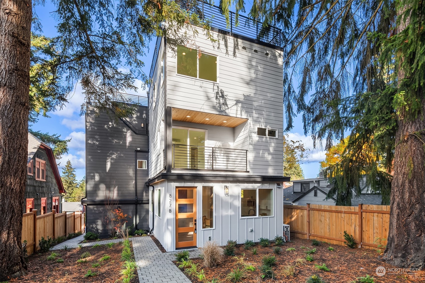 827 Ne 98th Street B Property Photo