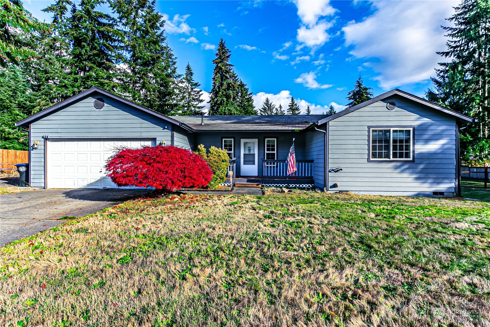 604 Nieland Loop Property Photo 1
