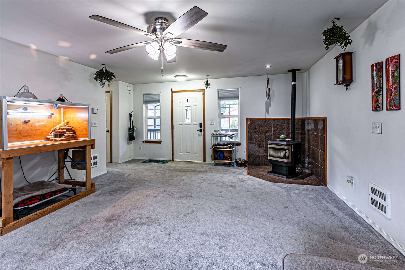 604 Nieland Loop Property Photo 12