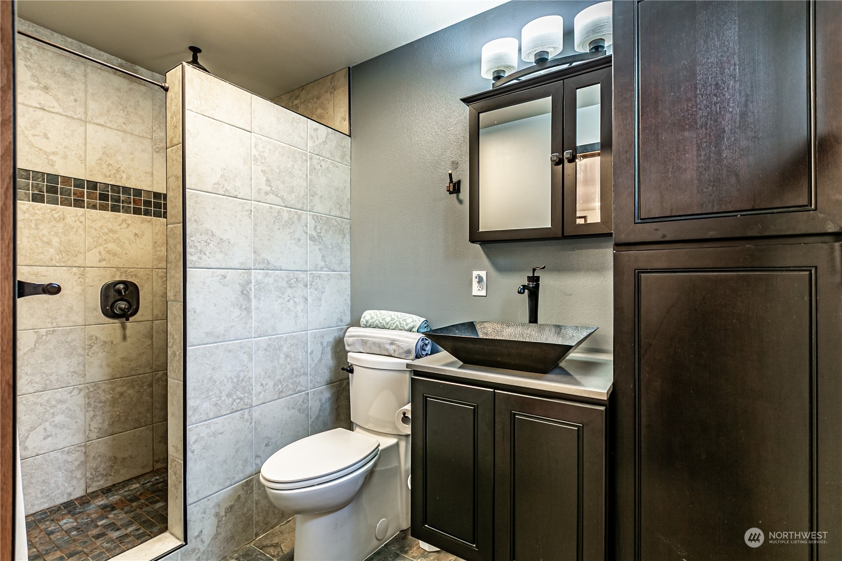 604 Nieland Loop Property Photo 30