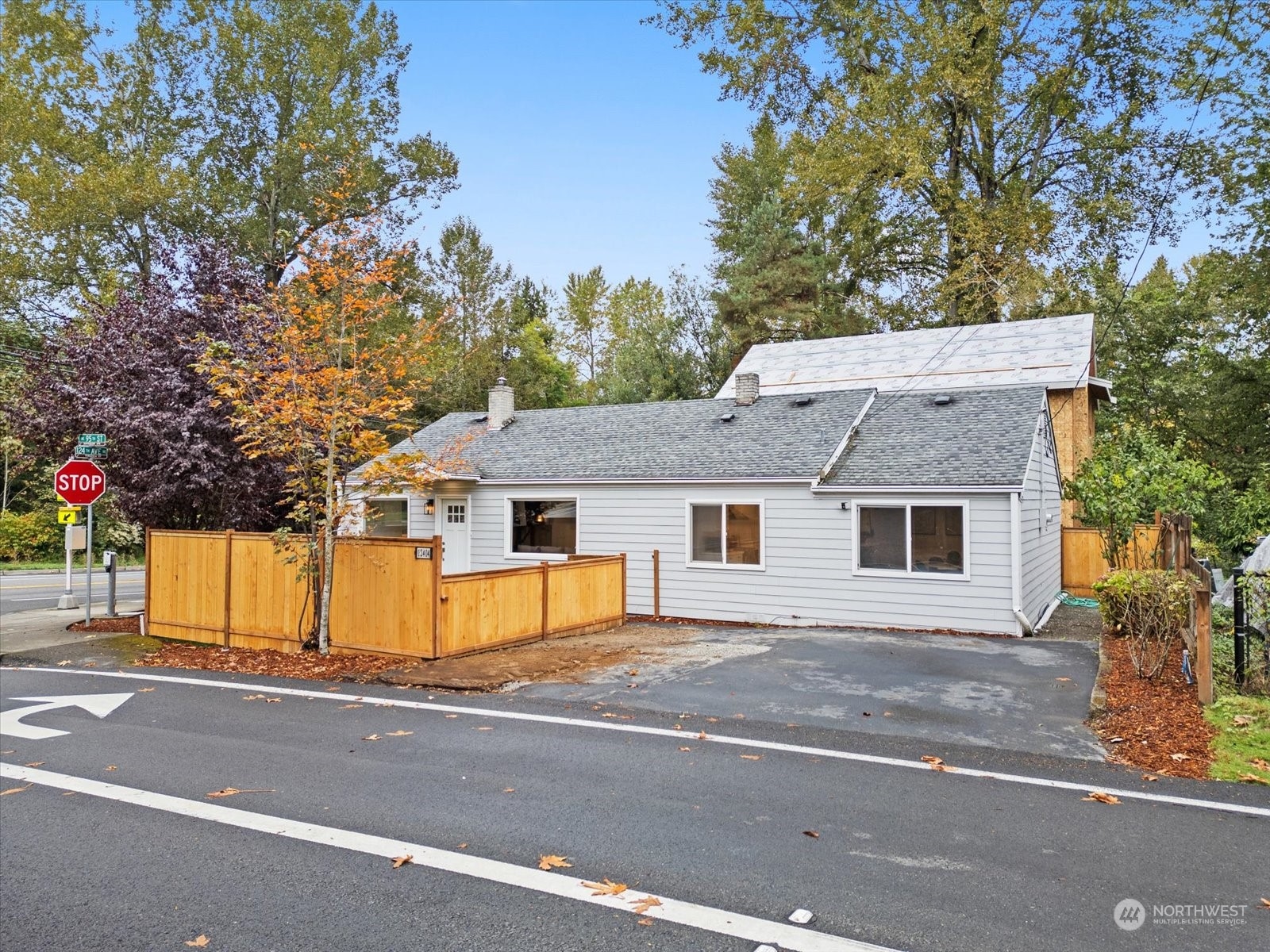 12404 Ne 95th Street Property Photo 1