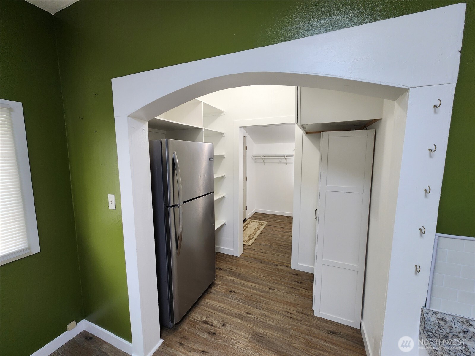 429 S 2nd Street Property Photo 7
