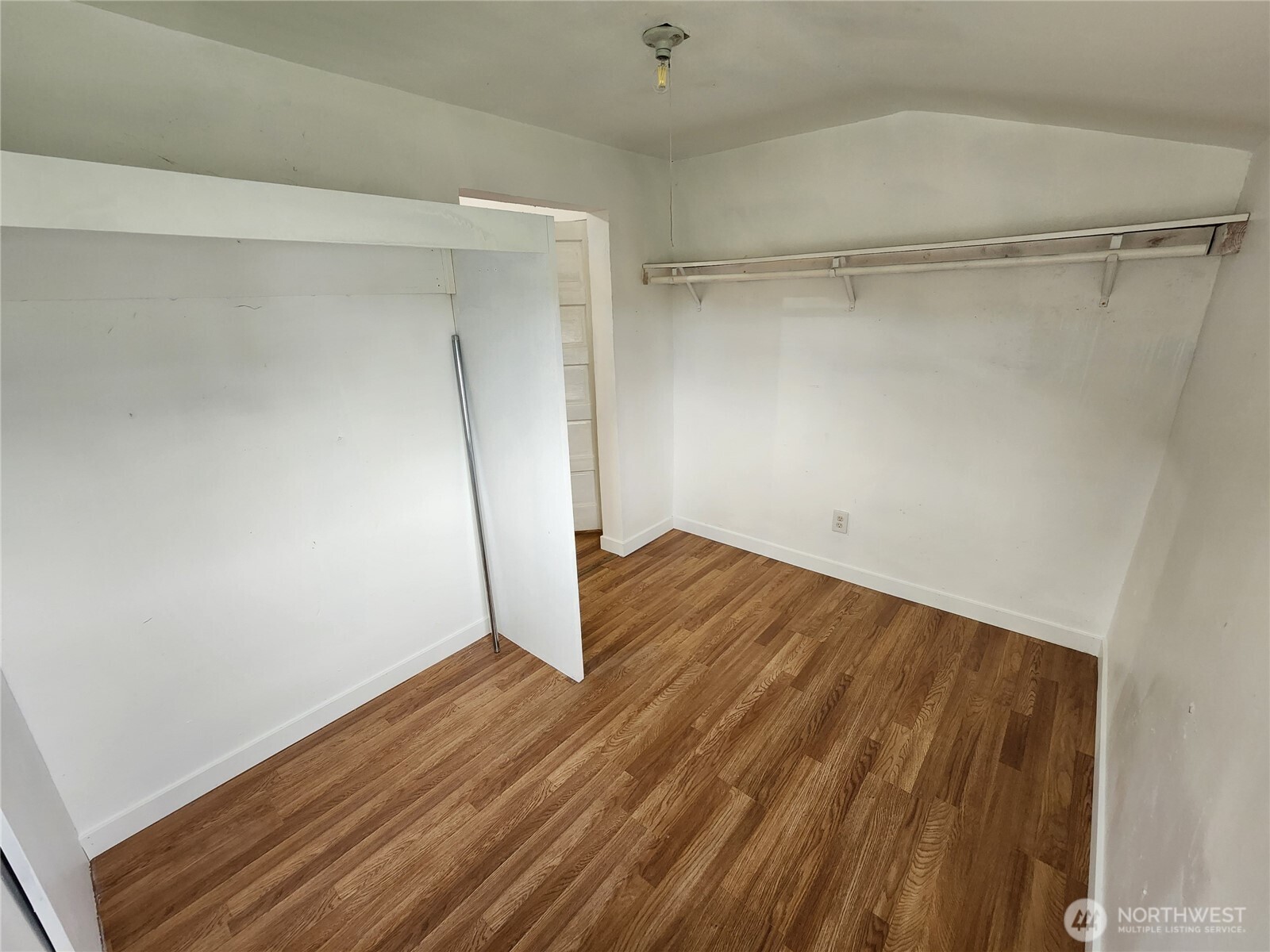 429 S 2nd Street Property Photo 11