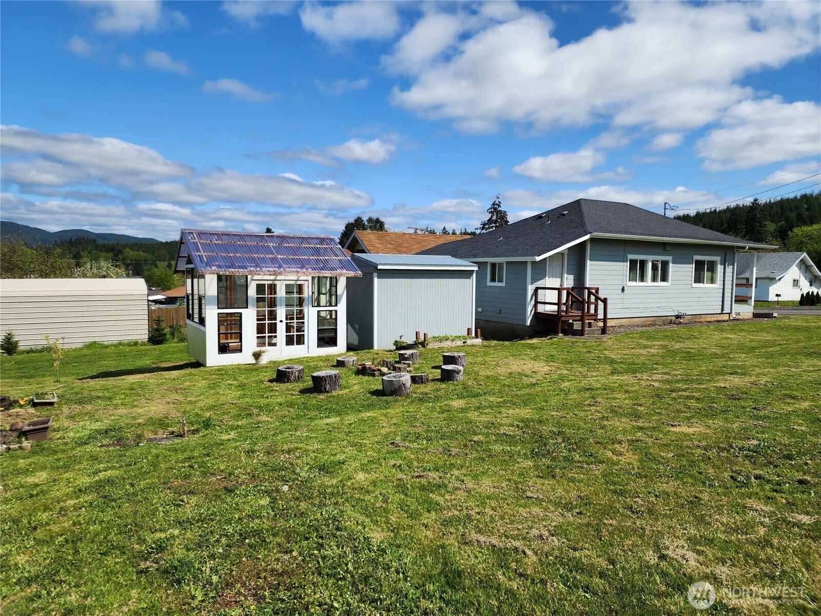 429 S 2nd Street Property Photo 15