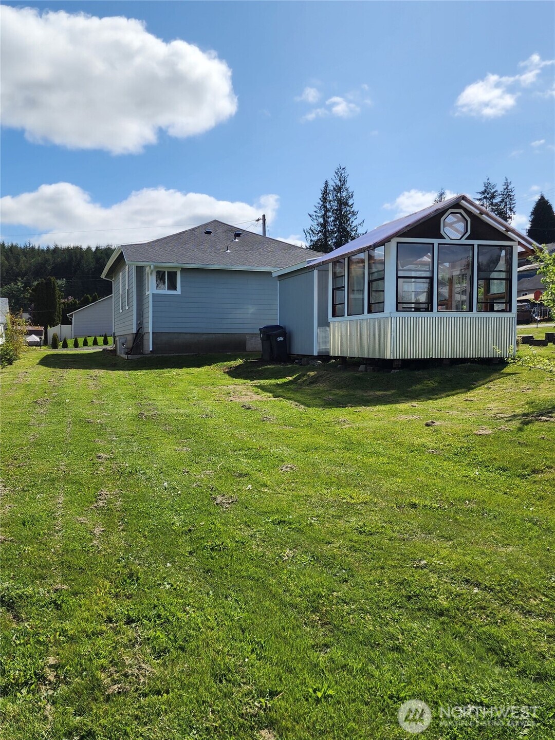 429 S 2nd Street Property Photo 17