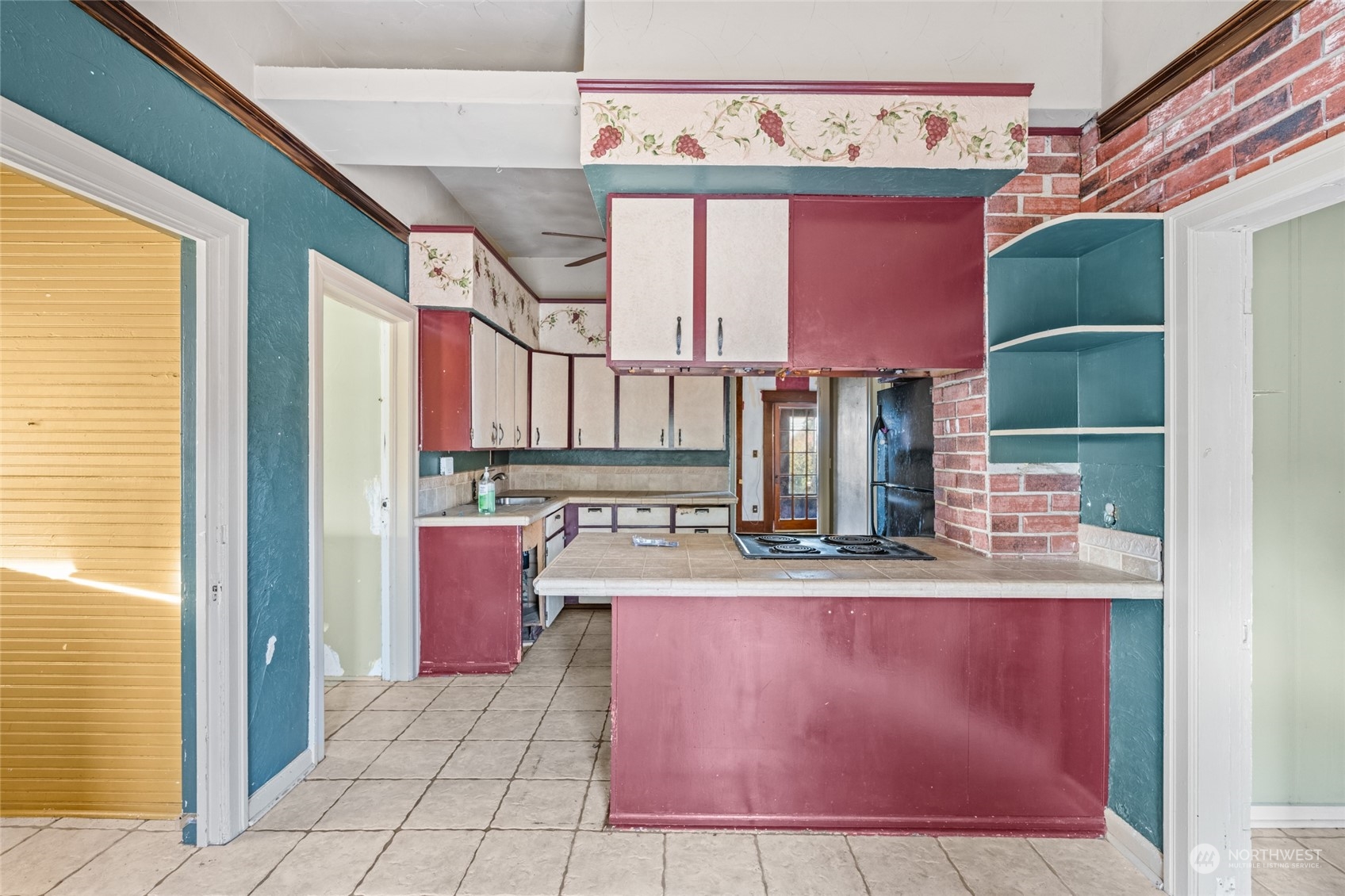 817 Nw Folsom Street Property Photo 10