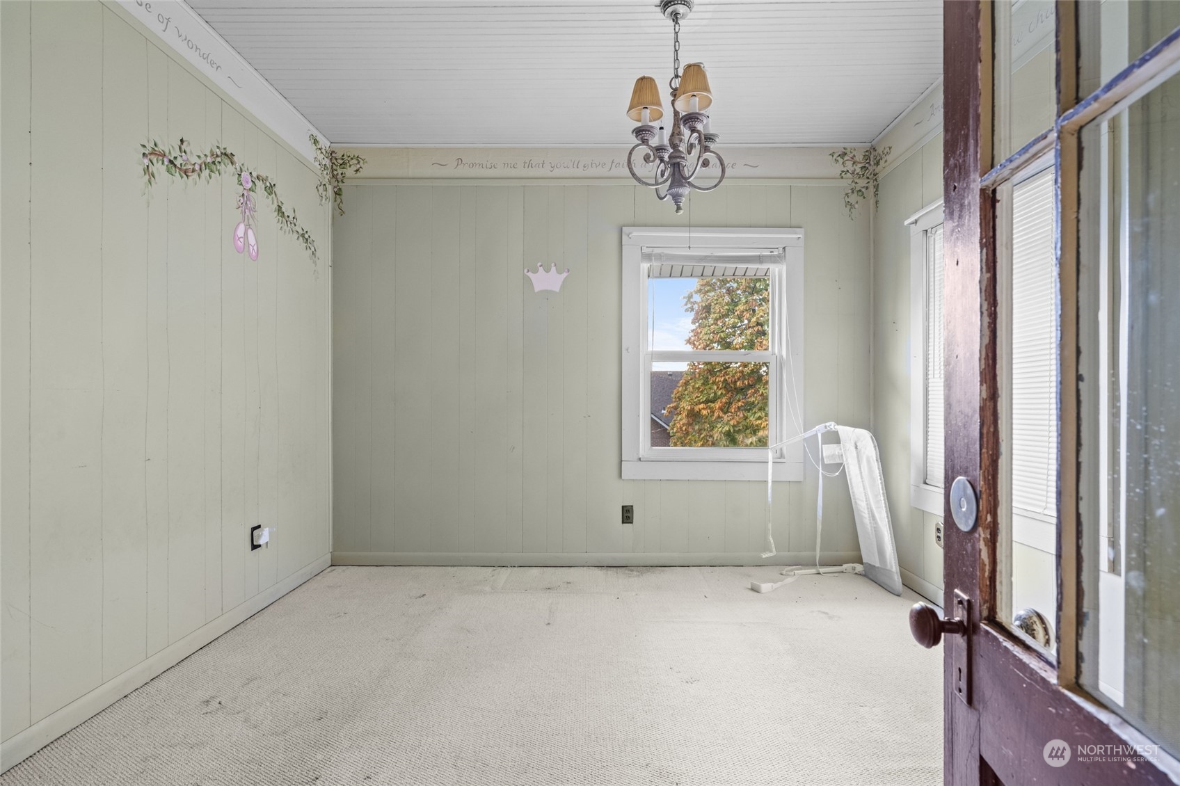 817 Nw Folsom Street Property Photo 25
