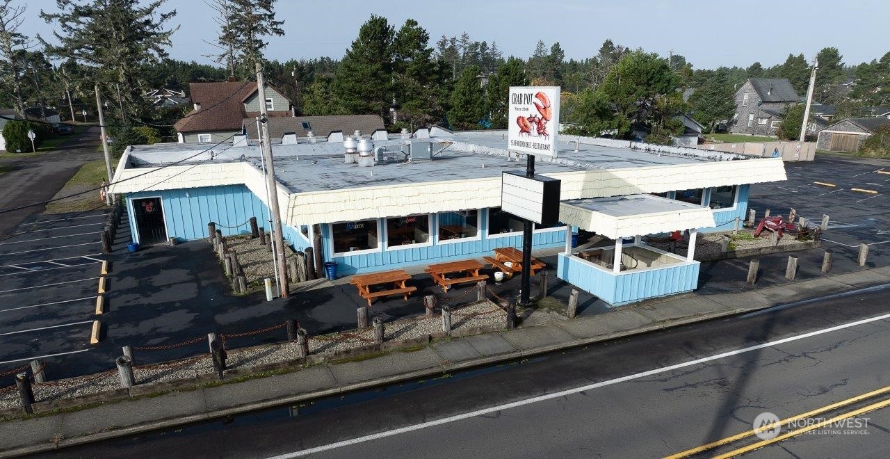 1917 Pacific Avenue