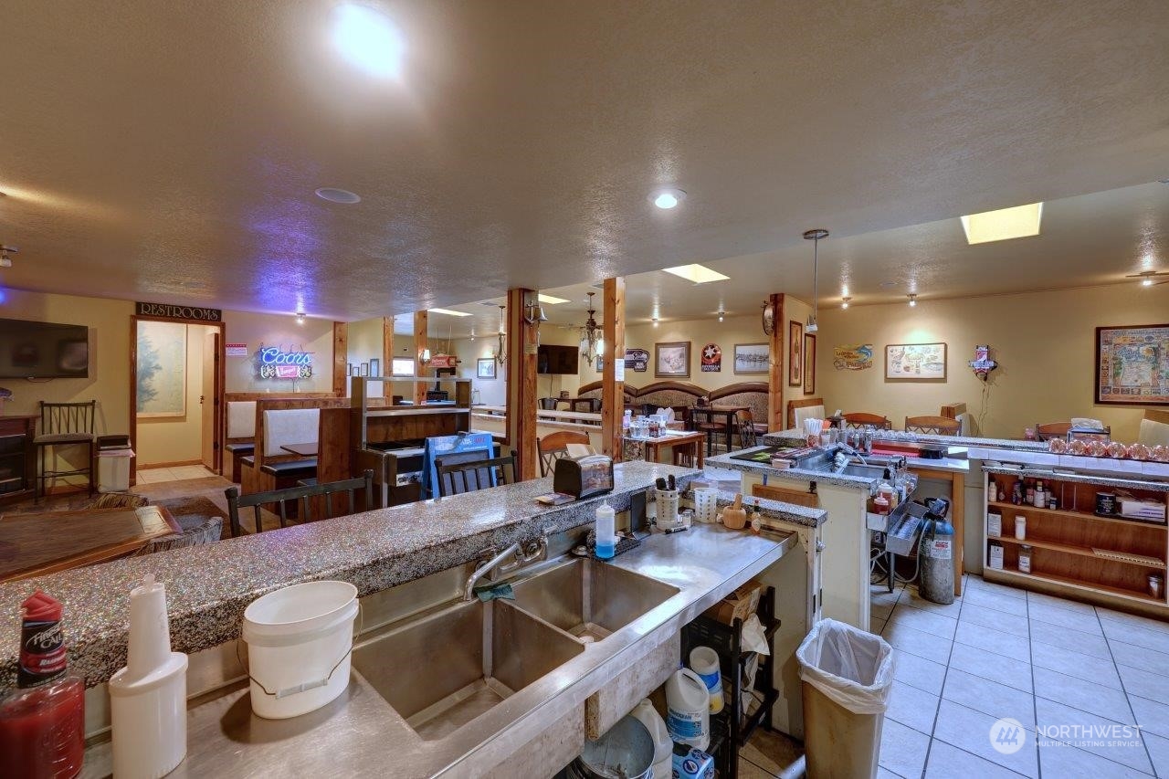 1917 Pacific Avenue Property Photo 17