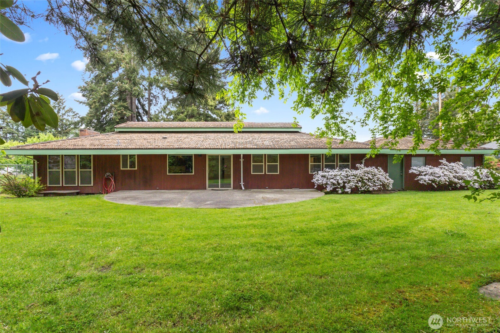 7714 Cody Street Property Photo 5