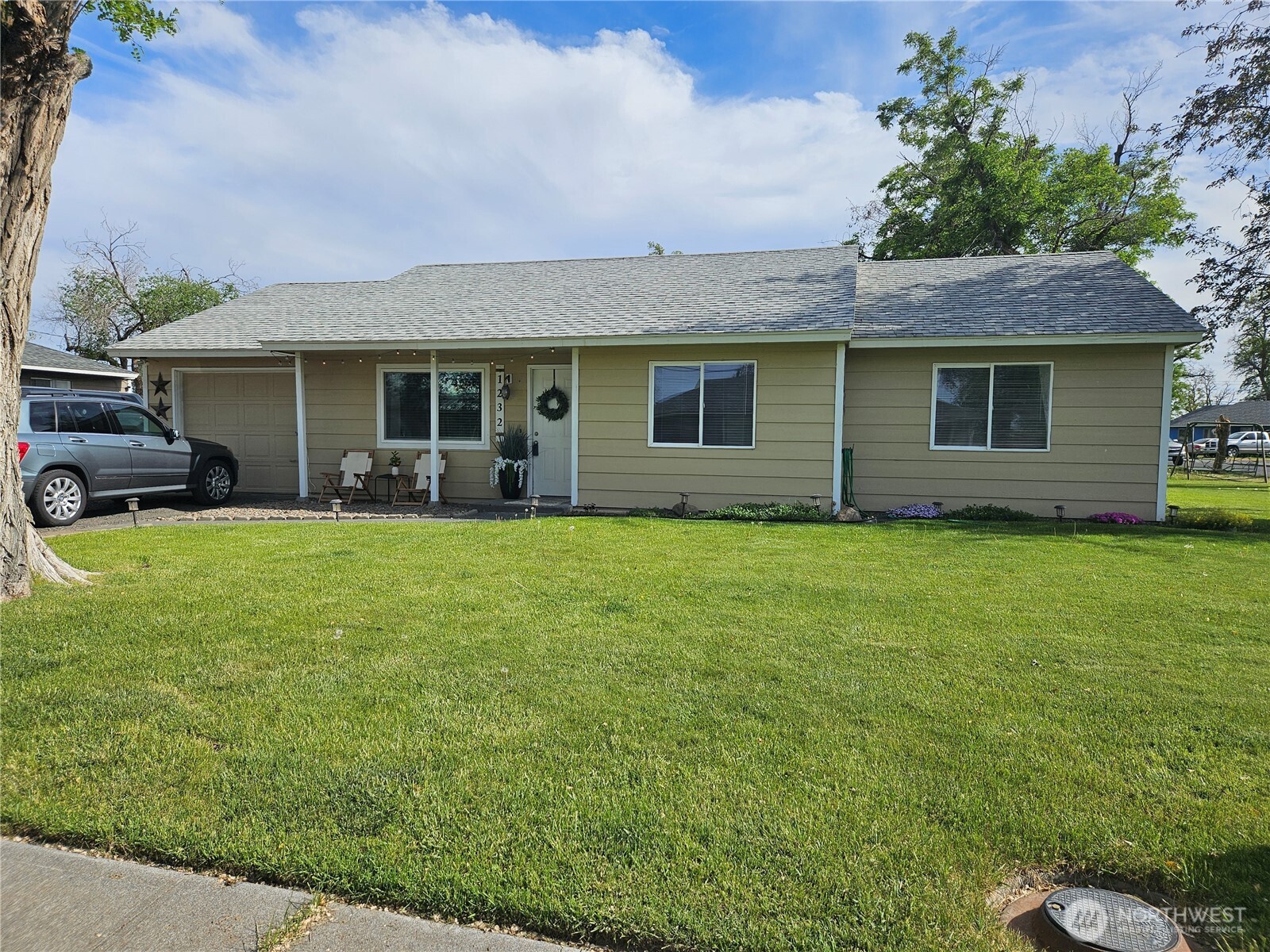 1232 Arlington Drive Property Photo