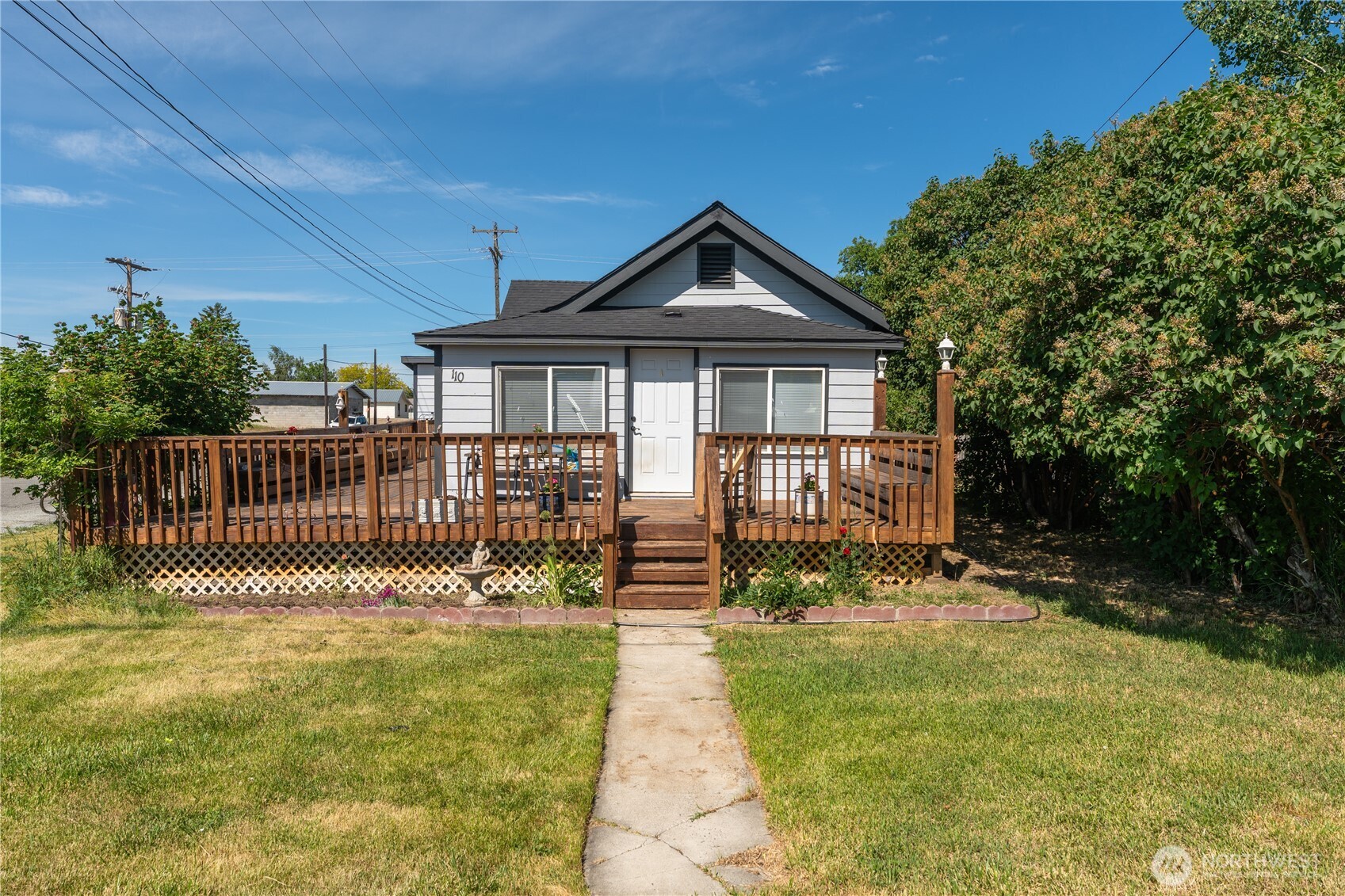110 S Mansfield Boulevard Property Photo 1