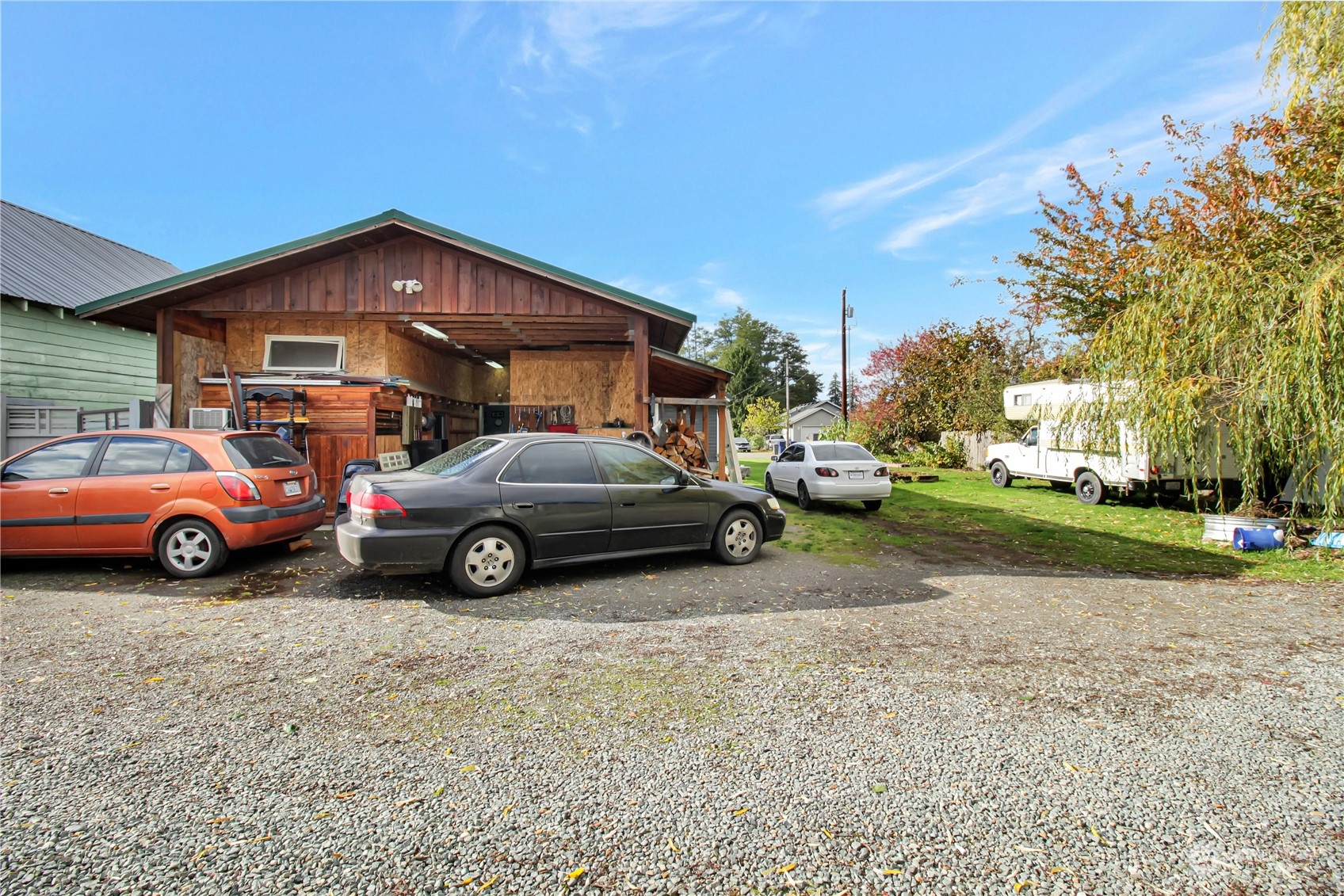 730 S Emens Avenue Property Photo 19