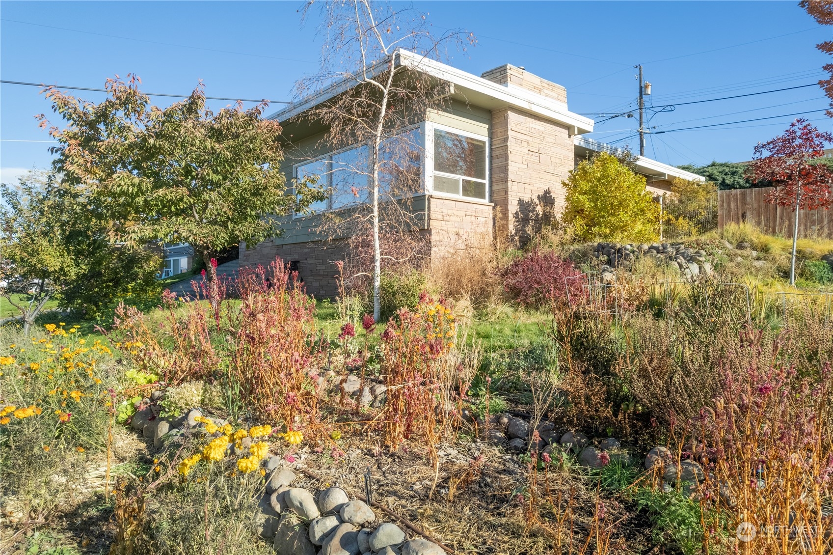 835 S Kiefer Drive Property Photo 1