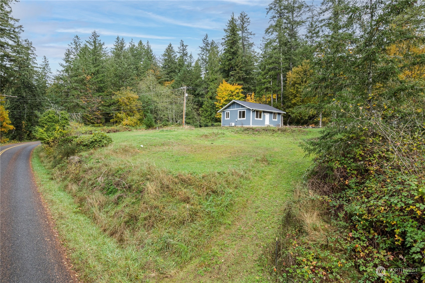 161 Oak Street Property Photo 1
