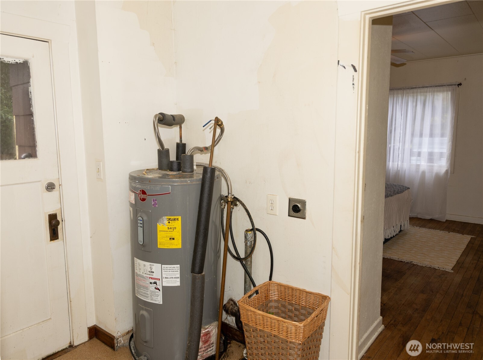 413 Fillmore Street Property Photo 32