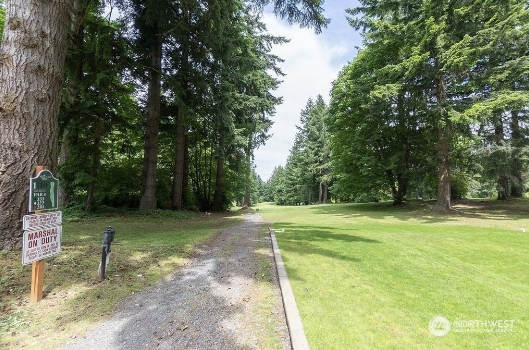 52 Saratoga Property Photo 5