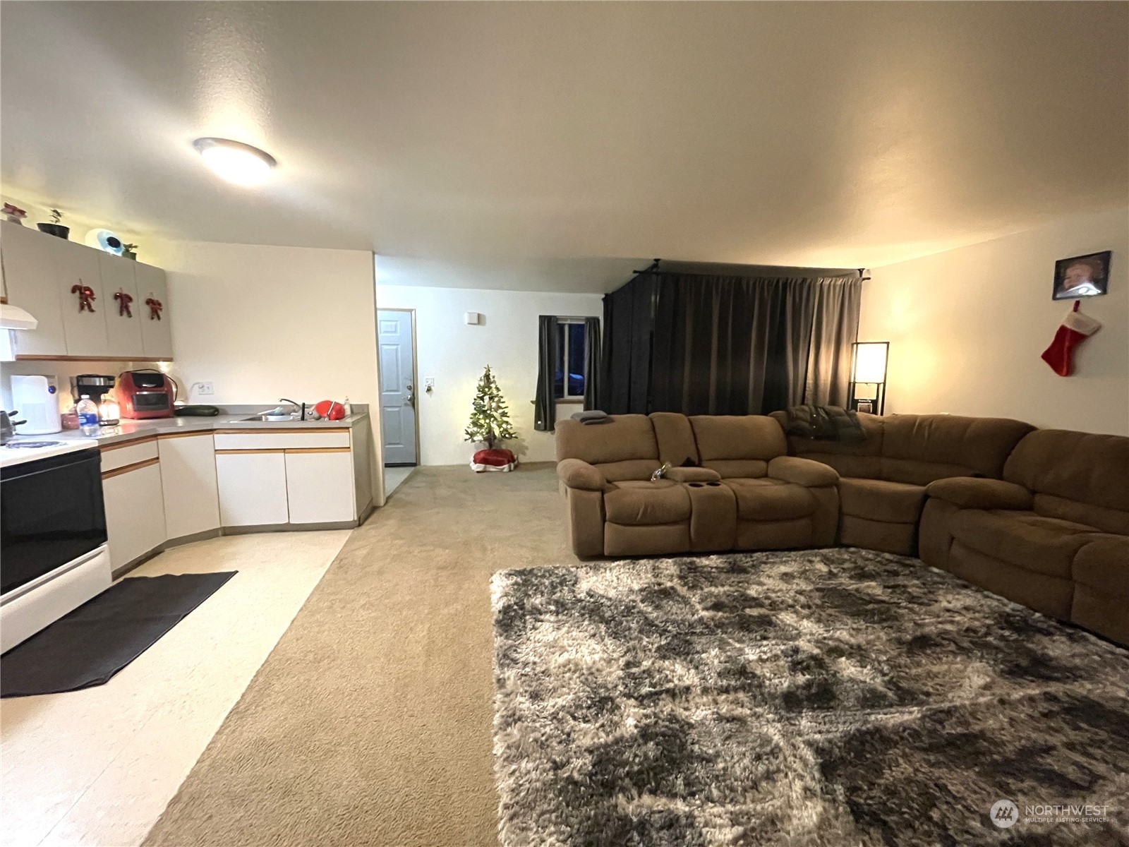 621 Sunset Avenue Property Photo 6
