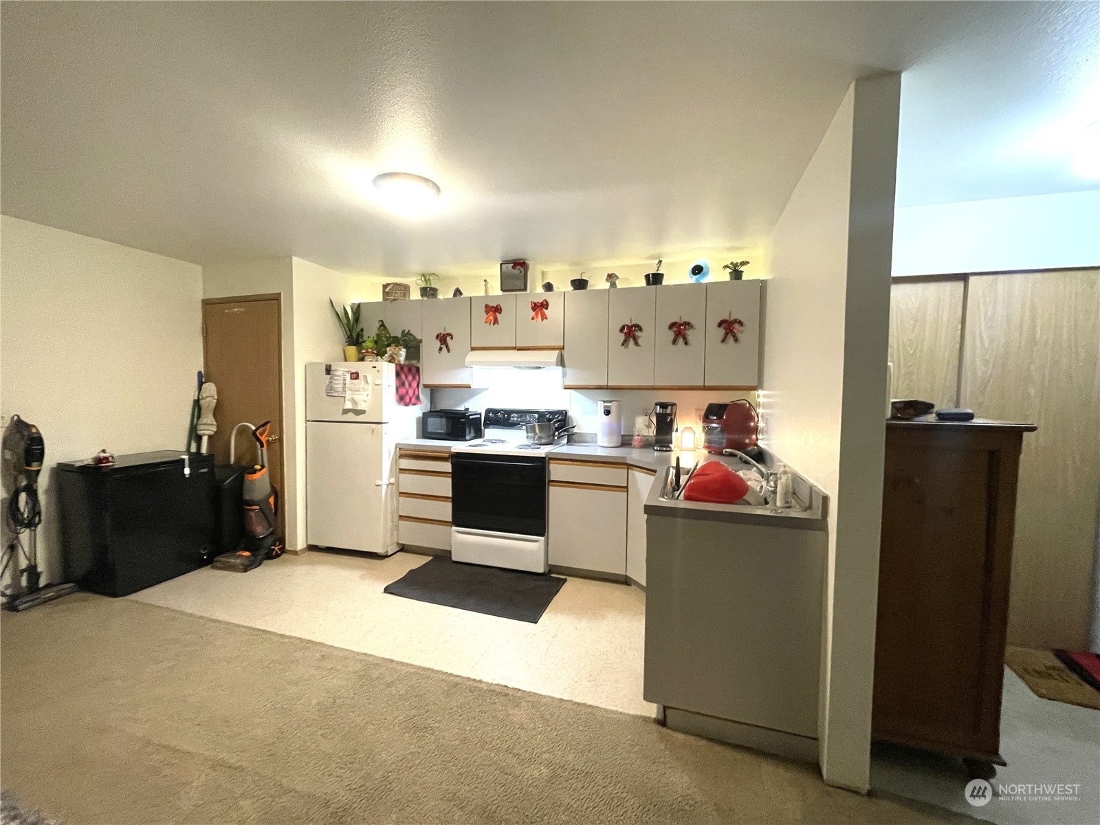 621 Sunset Avenue Property Photo 11