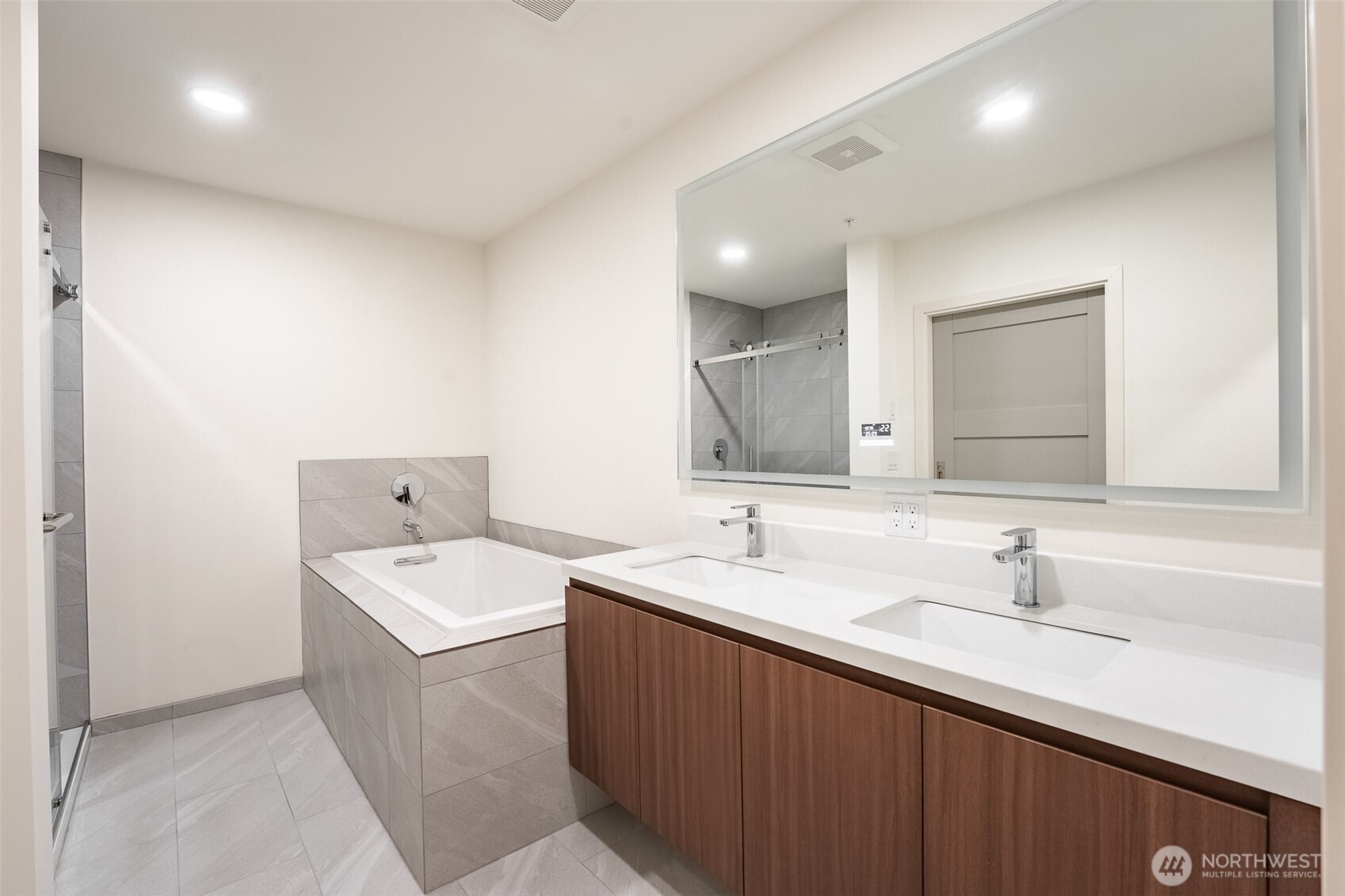 1025 Granary Avenue 505 Property Photo 34