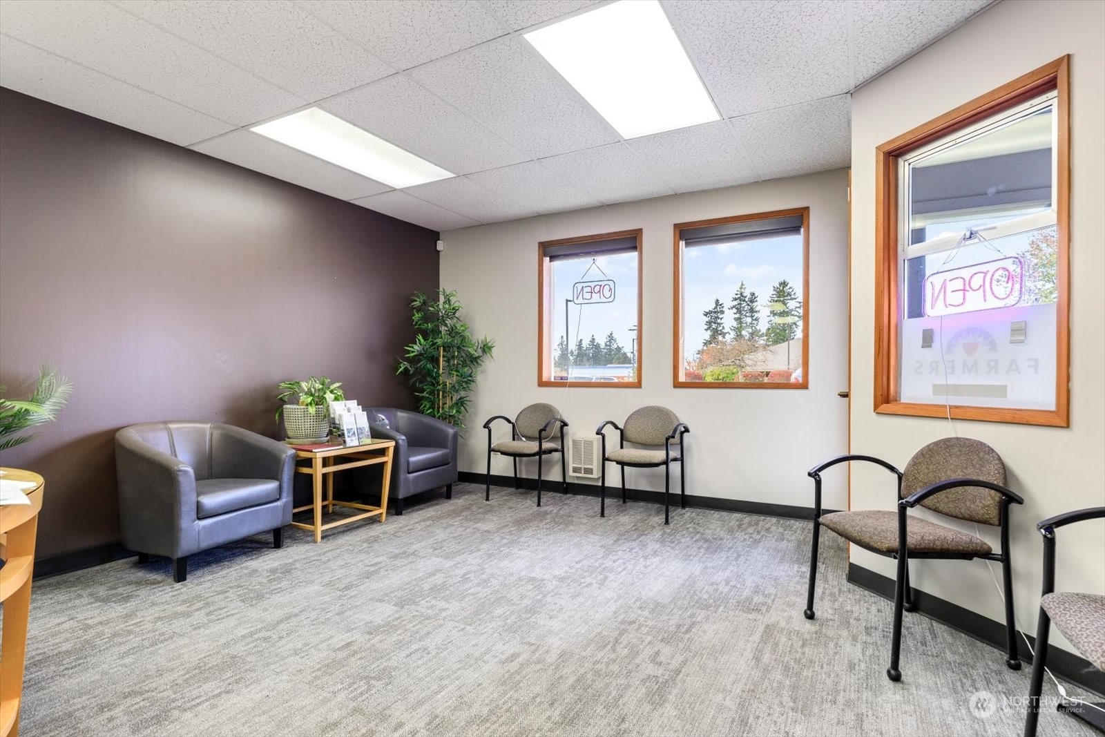 5589 Harbor Avenue Property Photo 4