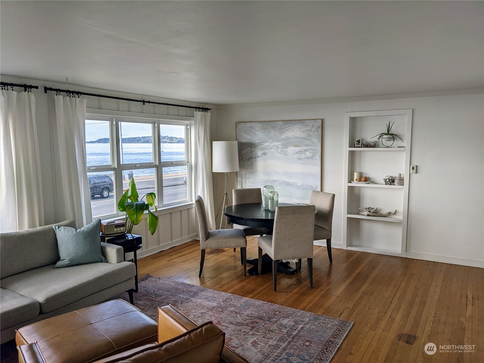 2142 Alki Avenue 1-5 Property Photo 9
