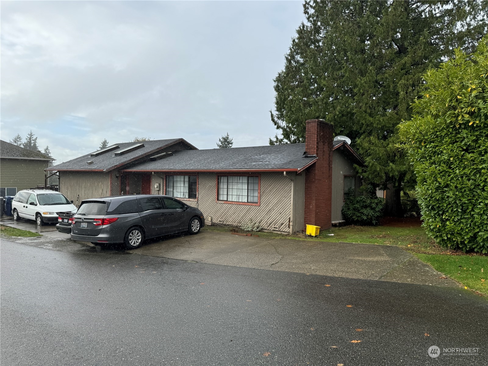 1717 Edmonds Avenue Property Photo 1