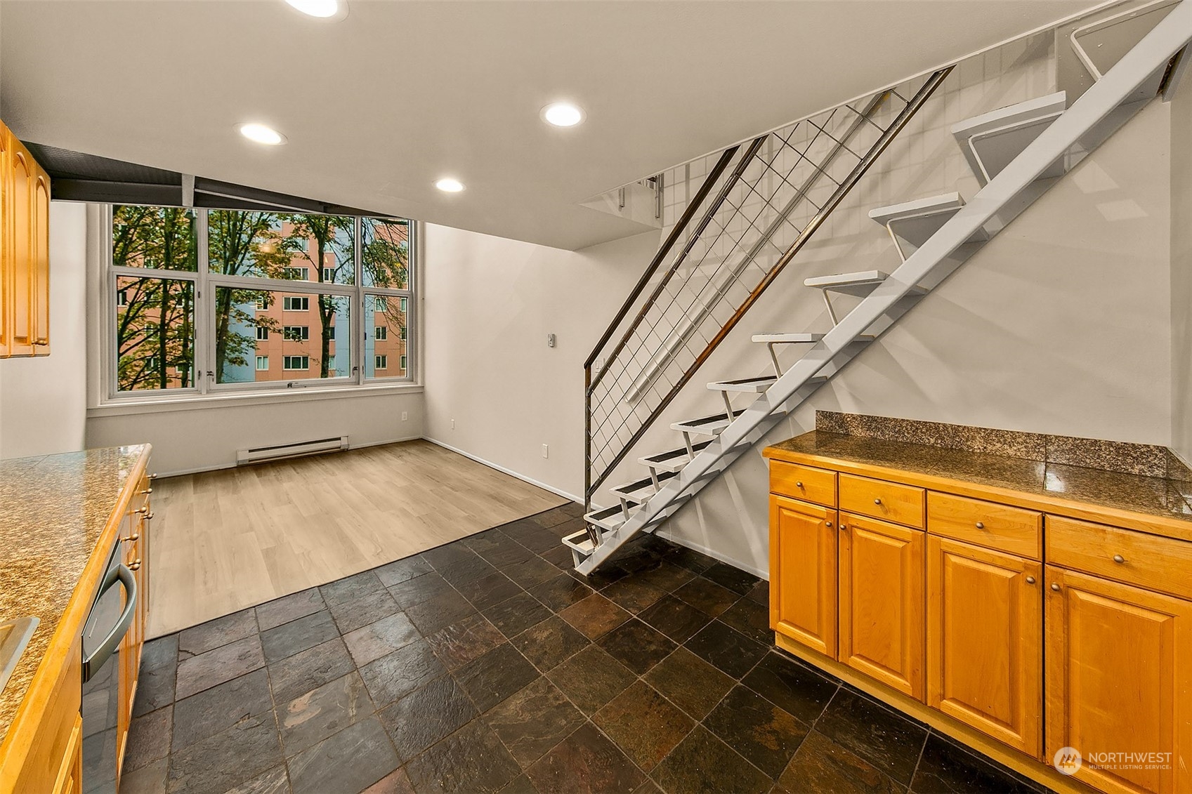 1000 Union Street 205 Property Photo 7