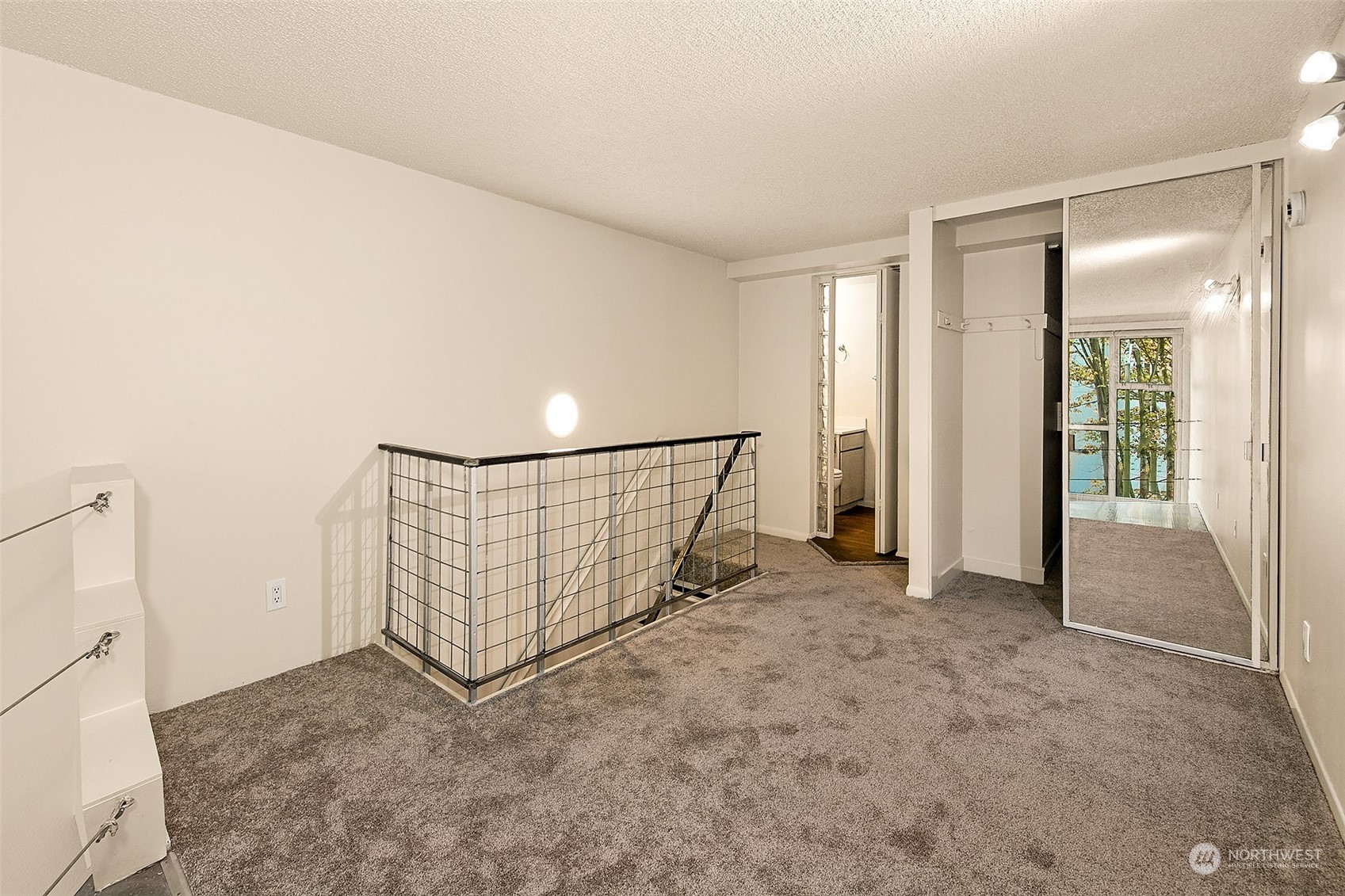 1000 Union Street 205 Property Photo 15