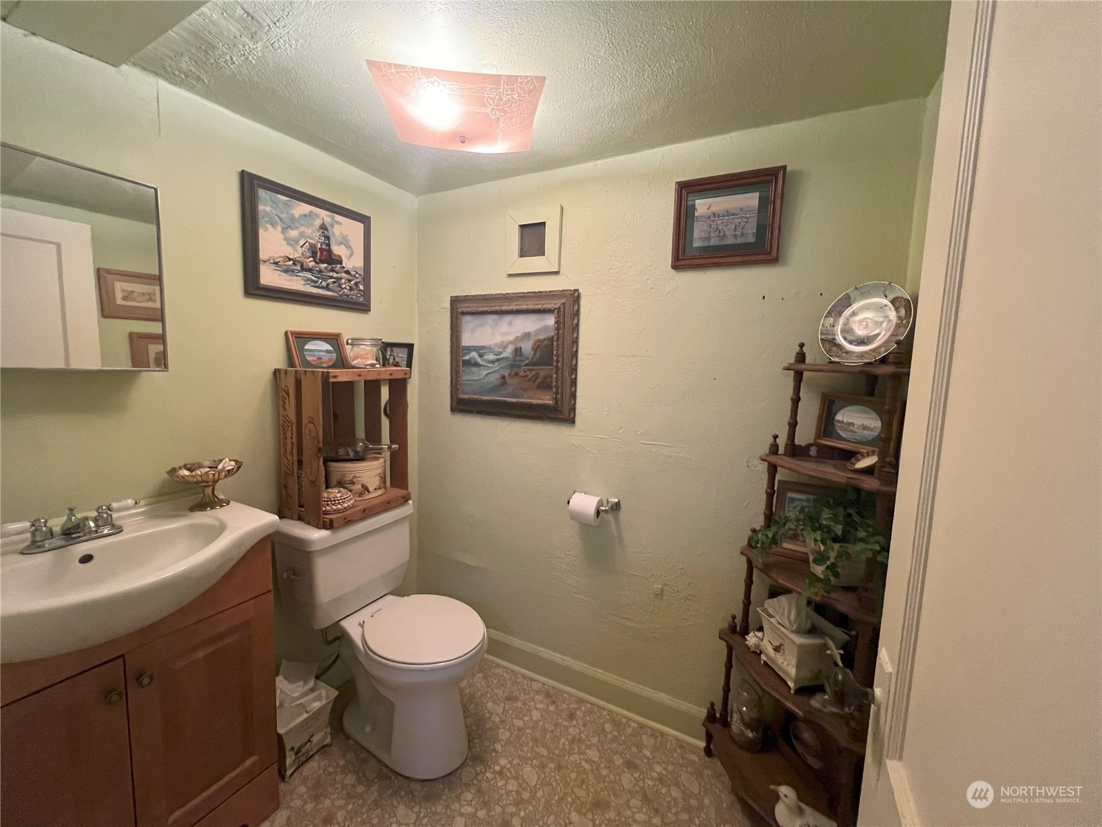 307 N Tower Avenue Property Photo 19