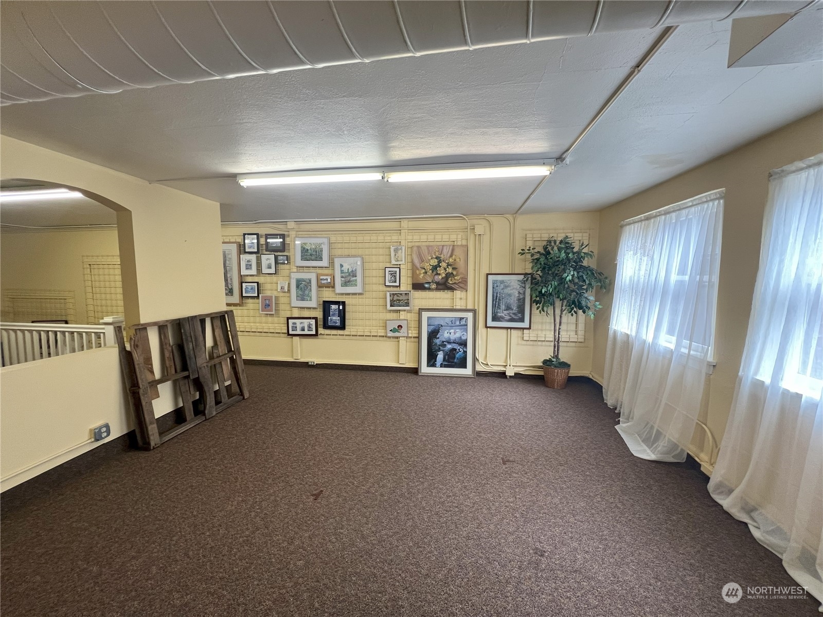 307 N Tower Avenue Property Photo 26