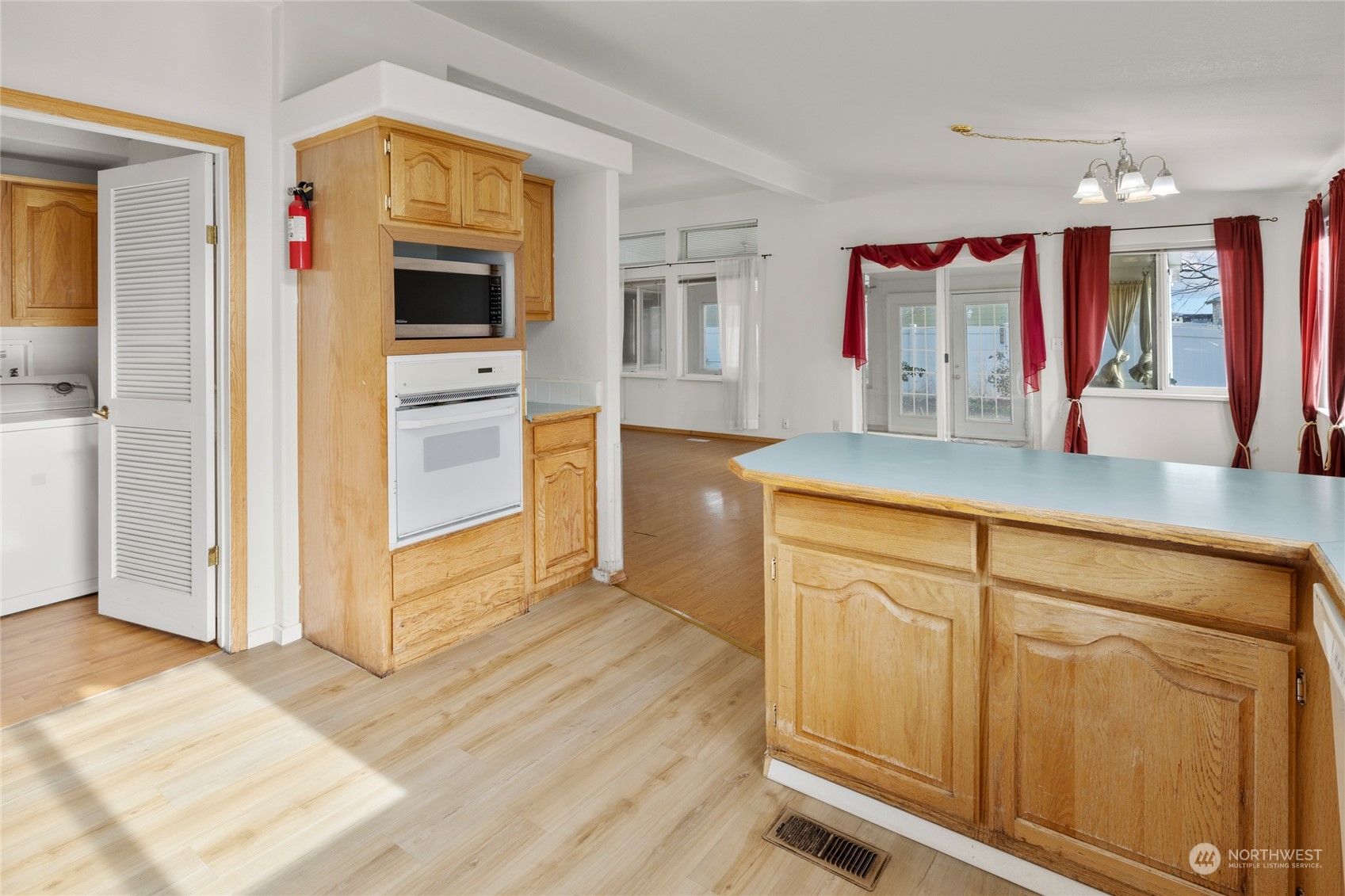 1100 S Rosewood Drive 405 Property Photo 11