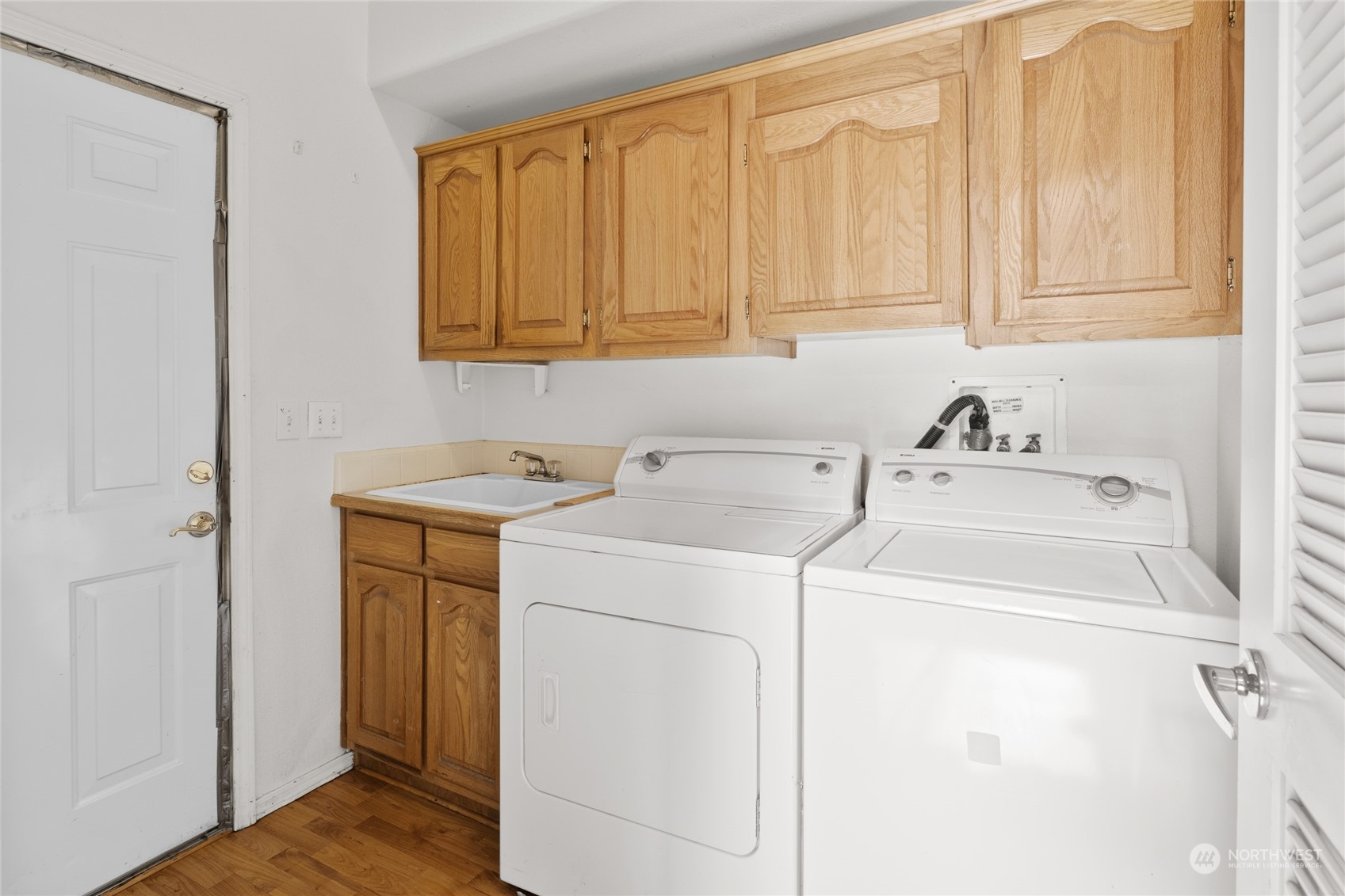 1100 S Rosewood Drive 405 Property Photo 12