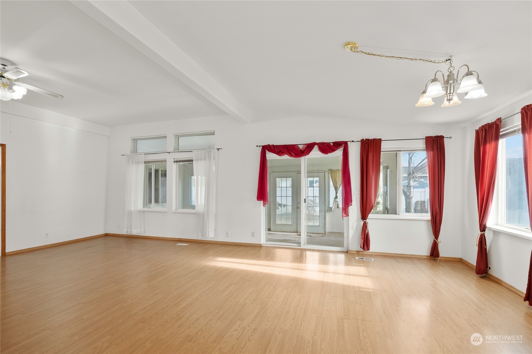 1100 S Rosewood Drive 405 Property Photo 14