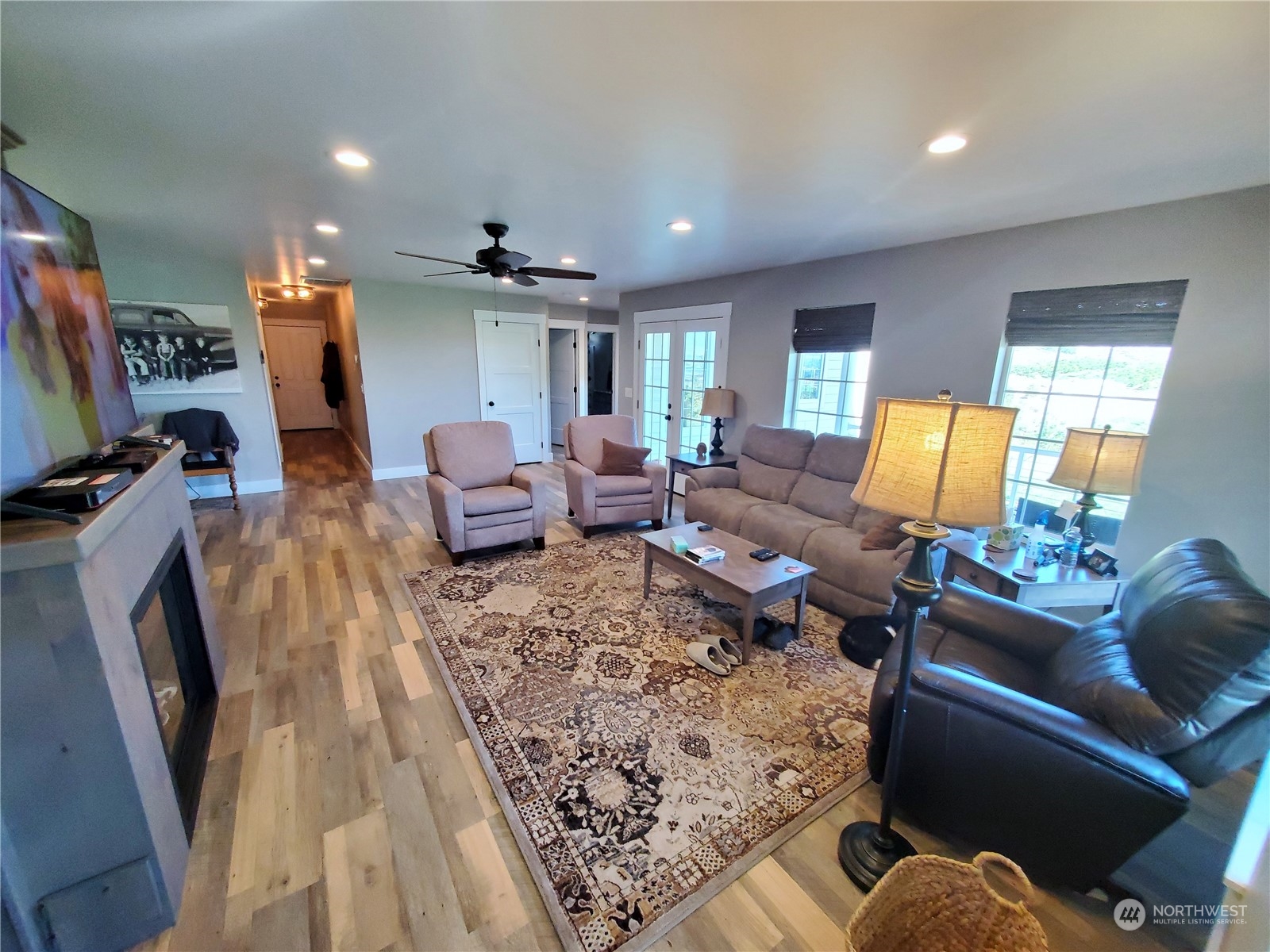 307 Highway 7 Property Photo 5