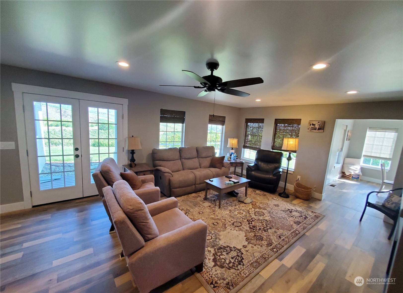 307 Highway 7 Property Photo 6