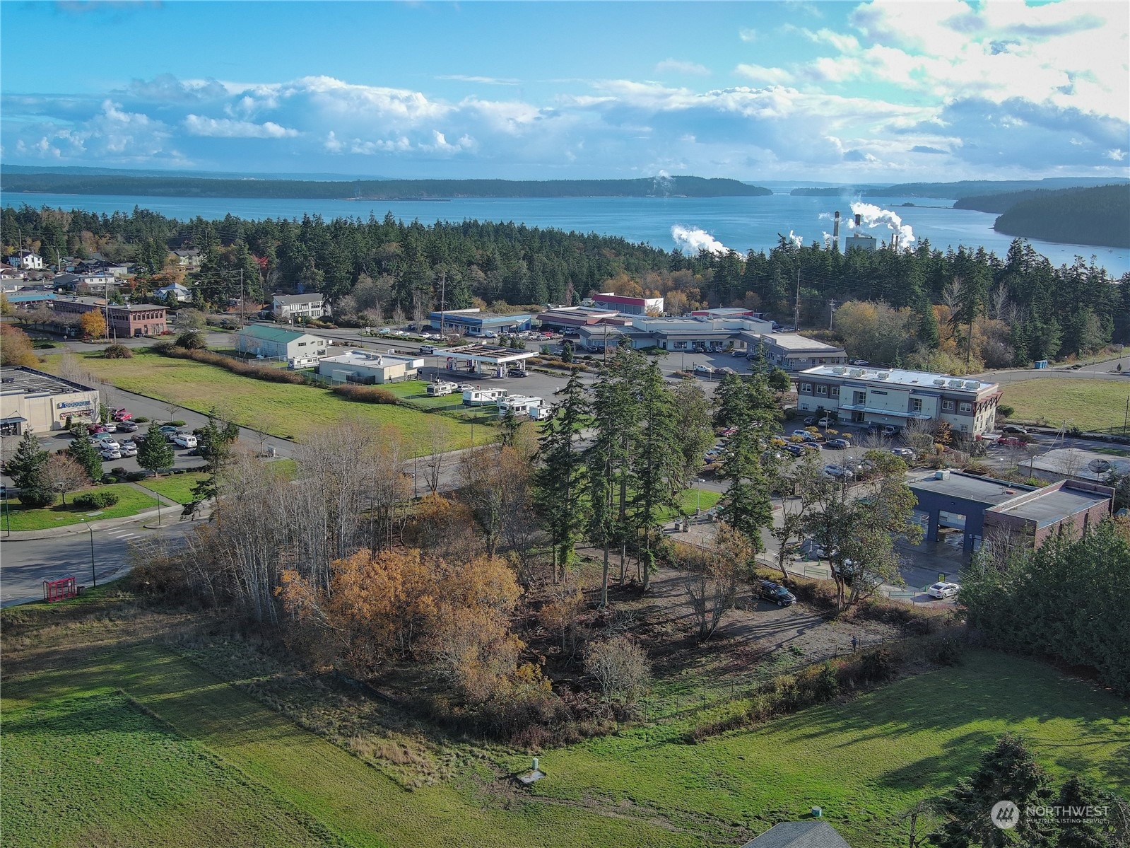 555 Rainier Street Property Photo