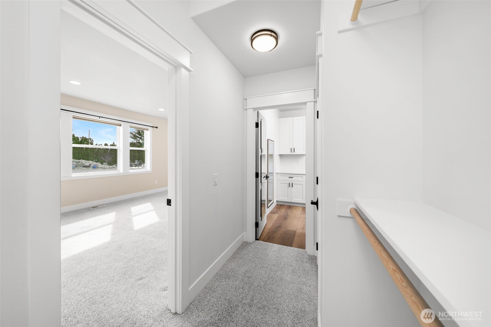 821 S Mary Avenue Property Photo 19